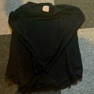 Black lightweight long sleeve